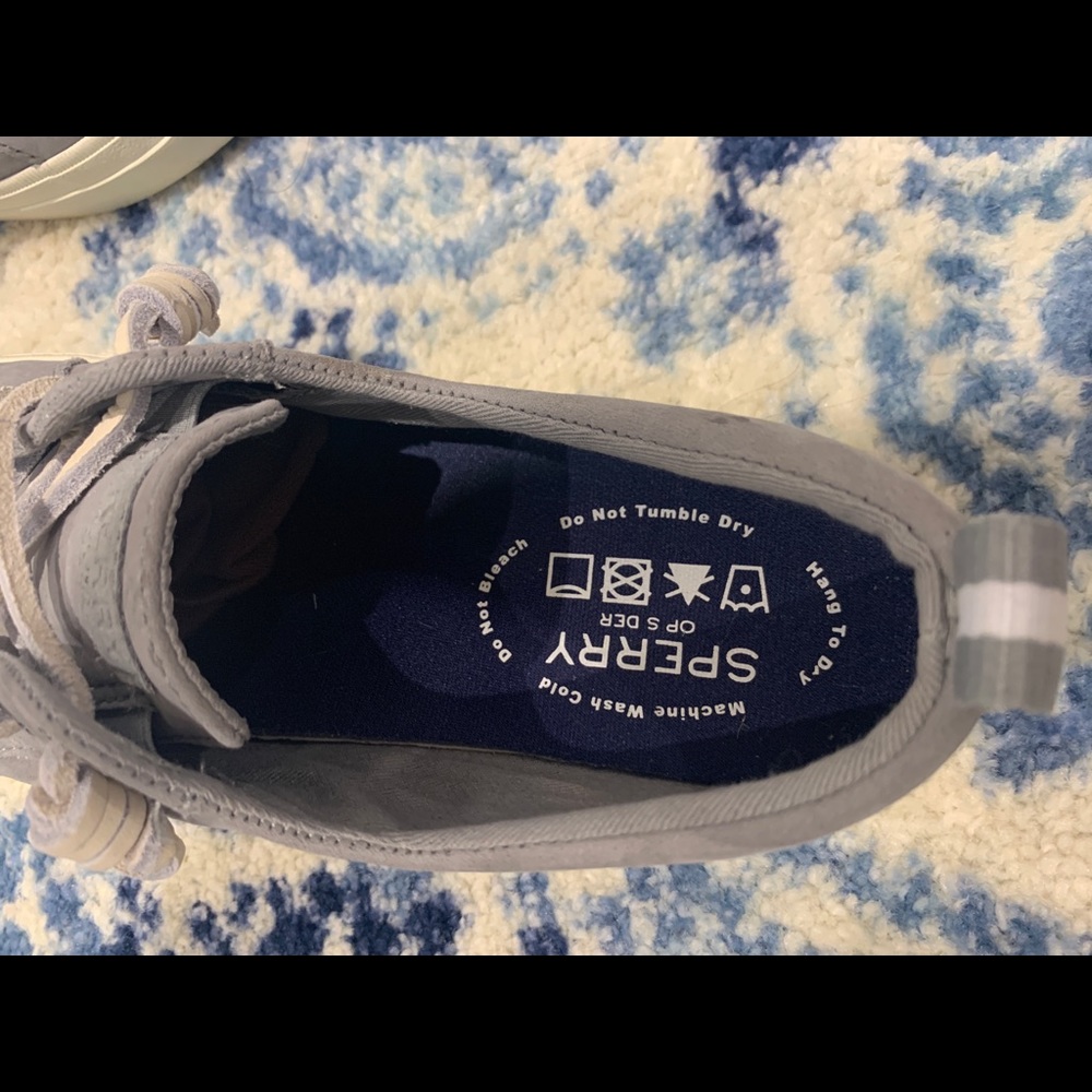 Sperry Sneaker - image 3